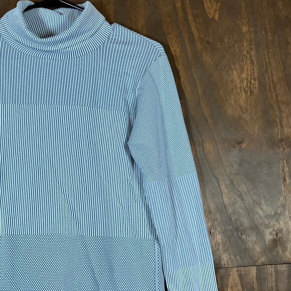 Athleta Womens Shirt White Flurry Base Layer Striped Turtleneck Stretch Medium - Picture 5 of 11